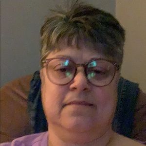 Meet your Posher, Brenda